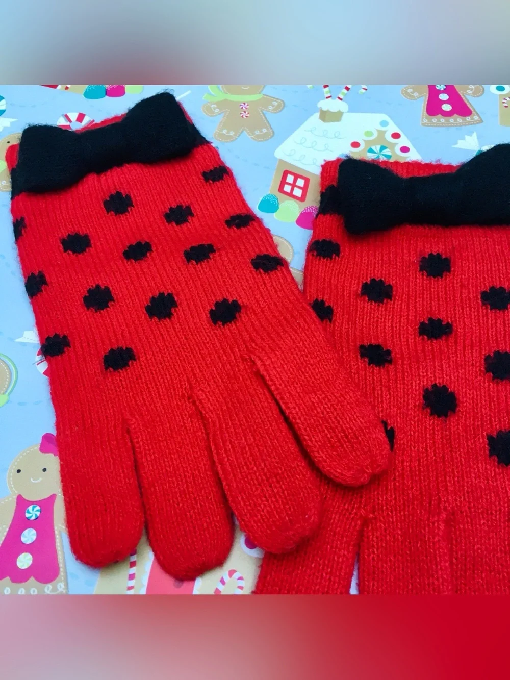 Disney ❉ Minnie Mouse Inspired Red & Black Bow Polka Dot Gloves